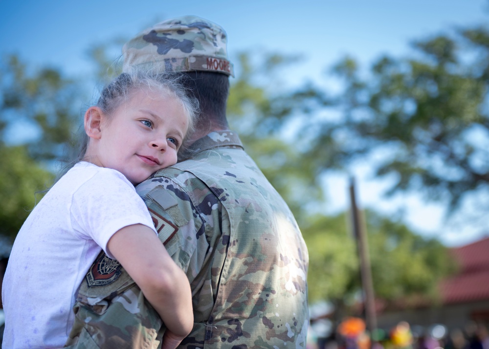 MacDill hosts parade to celebrate military children