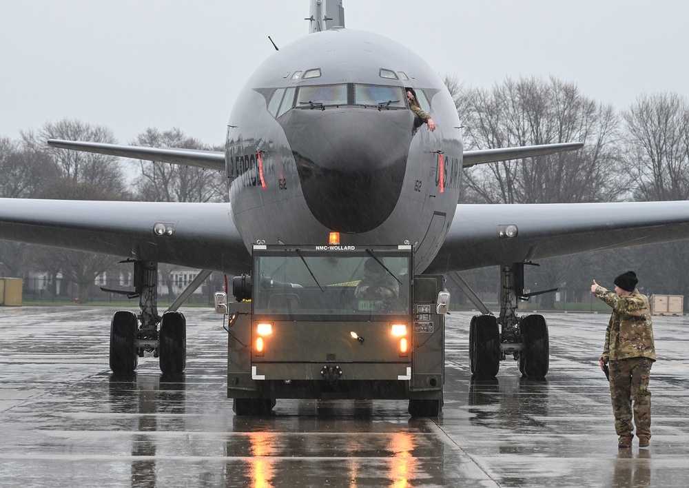 Crew Chief Directs Towing of KC-135T Stratotanker at Selfridge Air National Guard Base