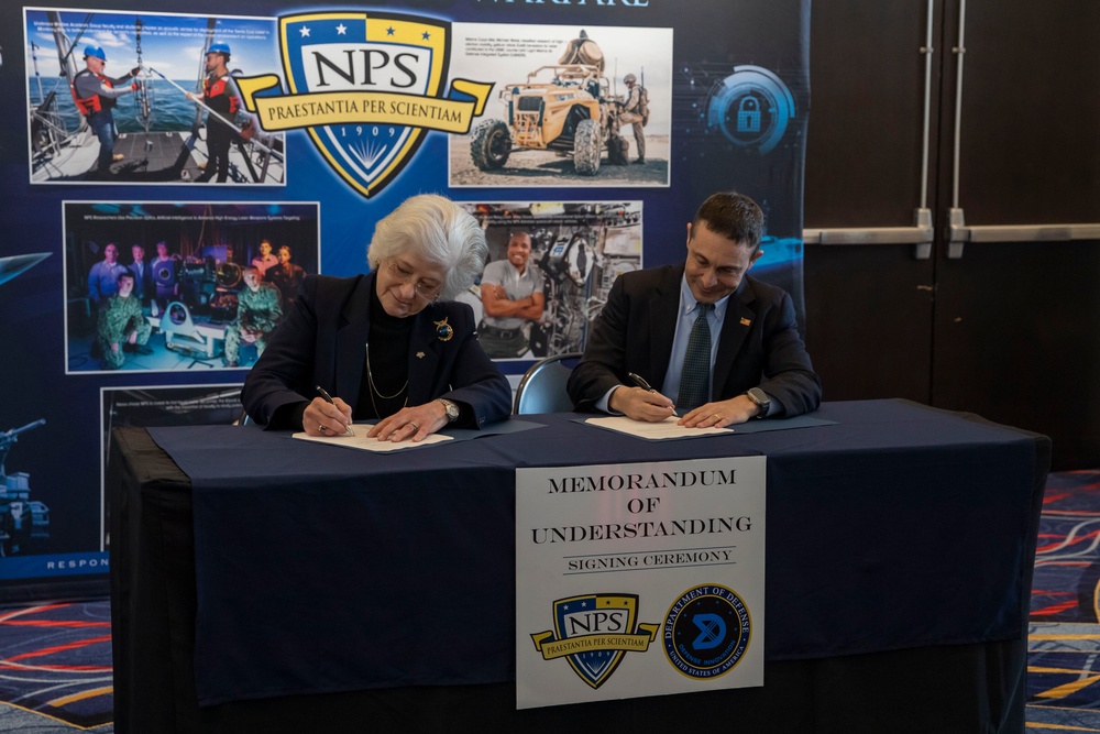 NPS, Defense Innovation Unit Sign MOU to Enhance Learning, Experimentation, Prototyping for Maritime Advantage