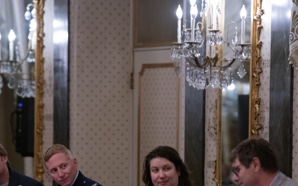 DEL 6 commander on AI and cyberspace