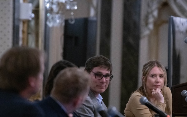 DEL 6 commander on AI and cyberspace