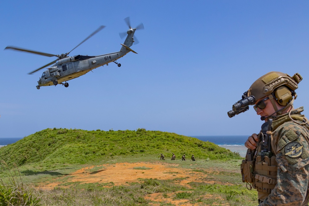 31st MEU, 5th ANGLICO, 116th ASOS and HSC-12 conduct CAS