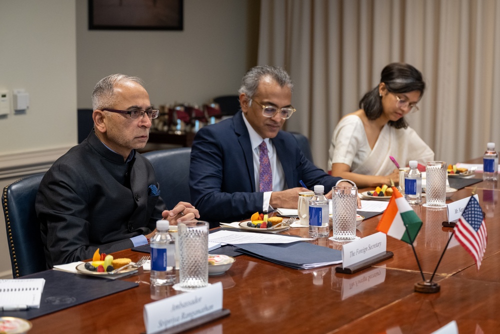 Deputy Secretary of Defense hosts India's Foreign Secretary