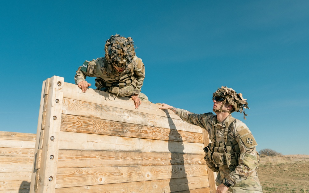 Mabry Mile Obstacle Course - 4th Infantry Division Best Squad Competition