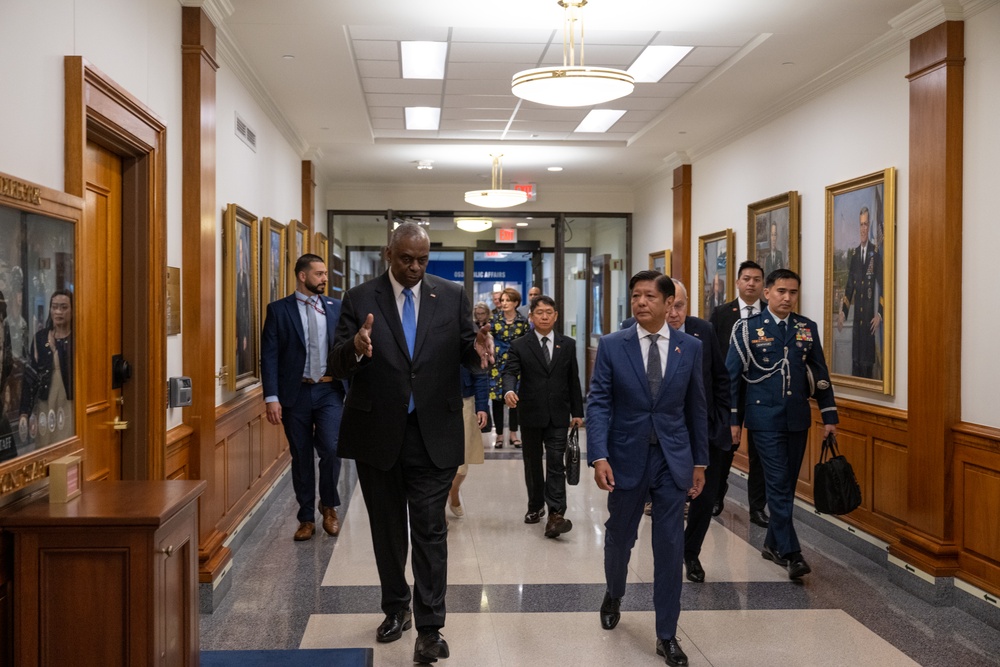 Secretary Austin hosts Philippine President Ferdinand Marcos Jr.