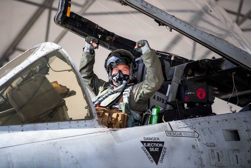 Moody A-10s depart for RT 24-1