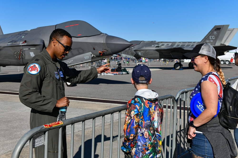 DVIDS Images Tampa Bay AirFest 2024 [Image 15 of 40]