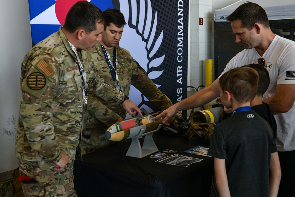 DVIDS Images Tampa Bay AirFest 2024 [Image 22 of 40]