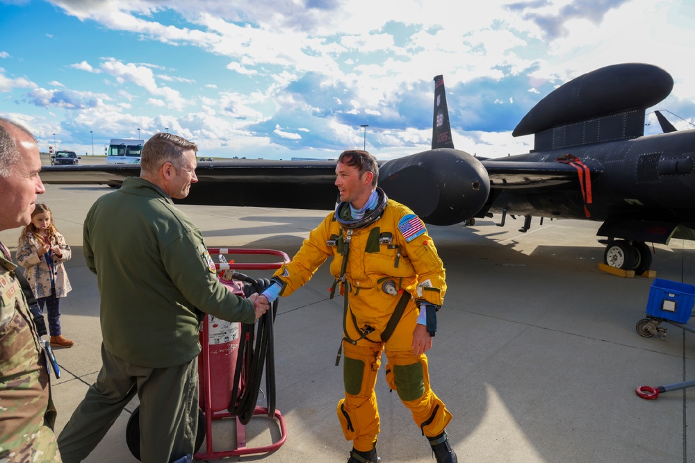 U-2S 1085 Fini-Flight