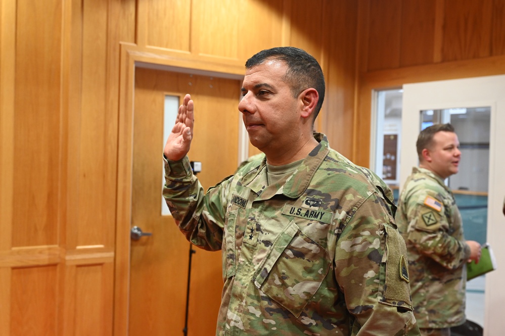 D.C. National Guard CG delivers oath of enlistment at MEPS-Baltimore