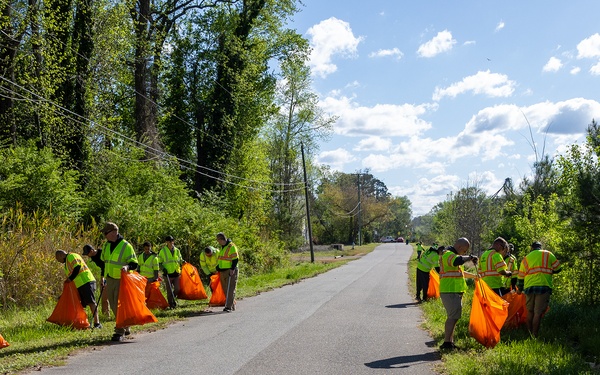 CVN 79 Sailors Clean Up Suffolk