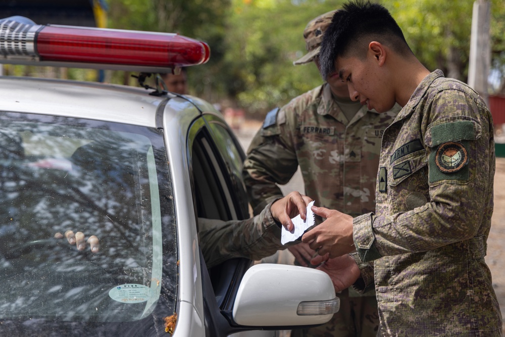 8th MP Brigade Conducts Checkpoint Training with Philippine Army