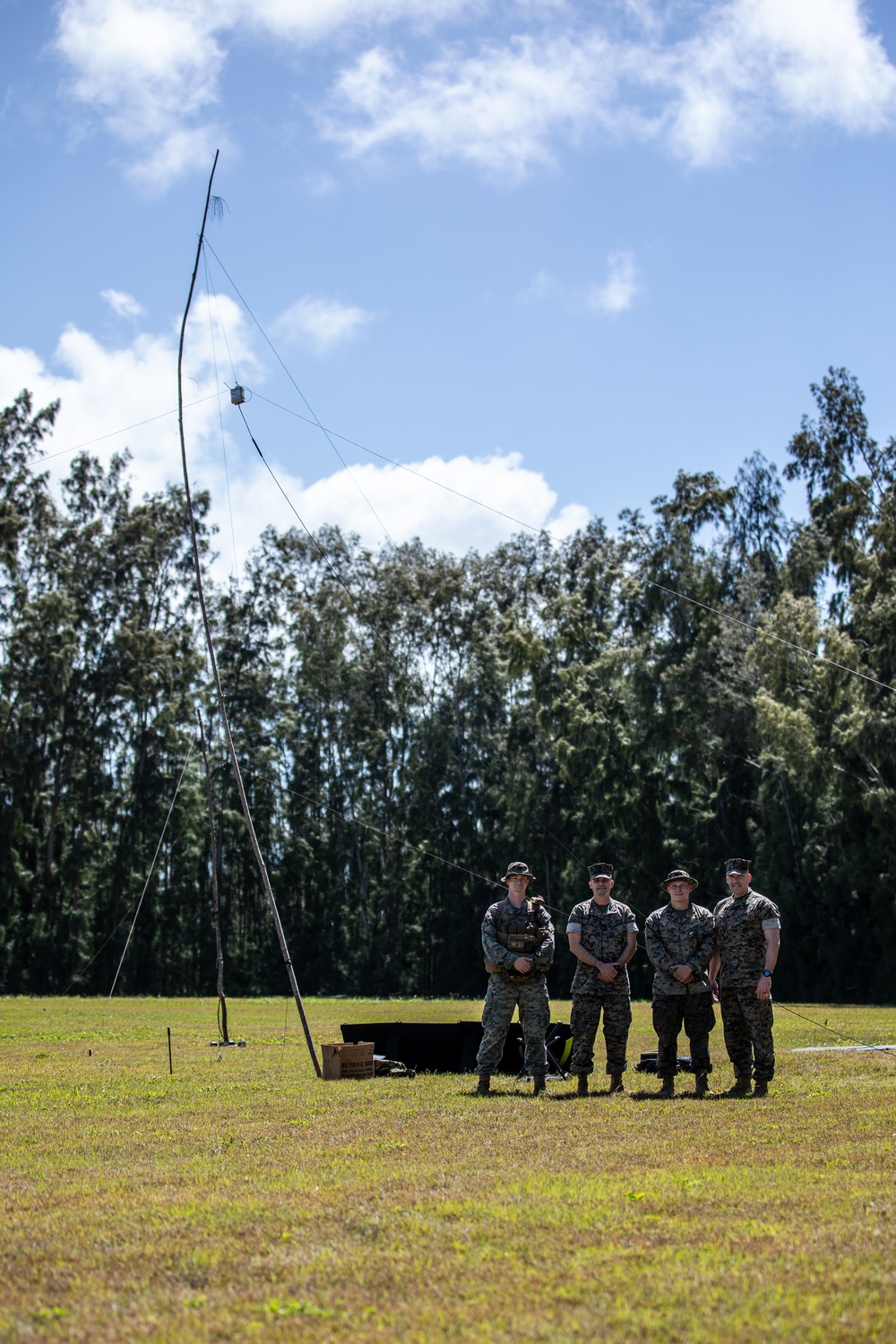 III MIG commanding officer visits during Corvus Dawn | 3rd Radio Battalion