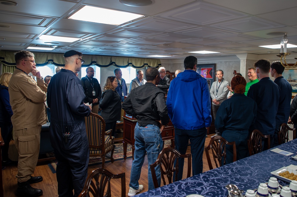 Hampton Roads Executive Roundtable Shipboard Tours