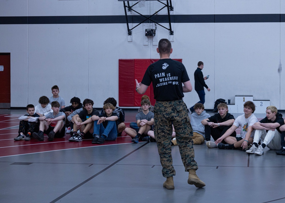 RSS Kenosha’s leads Wilmot Union Highschool’s Gym Classes For A Day!