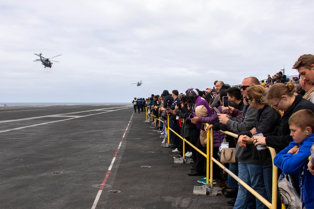 Abraham Lincoln conducts flight operations during friends and family day cruise