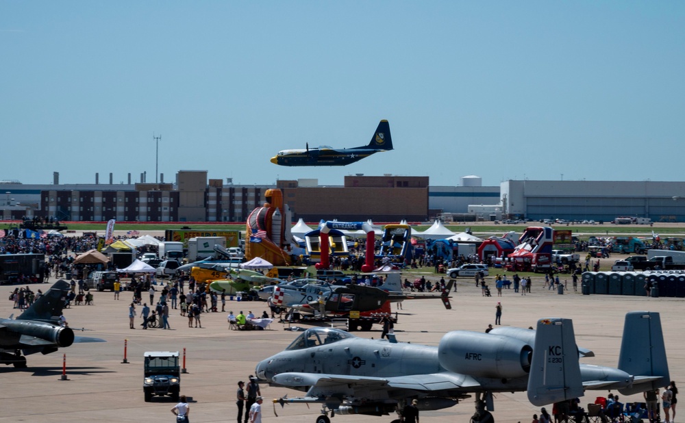 Wings Over Cowtown Airshow Fort Worth