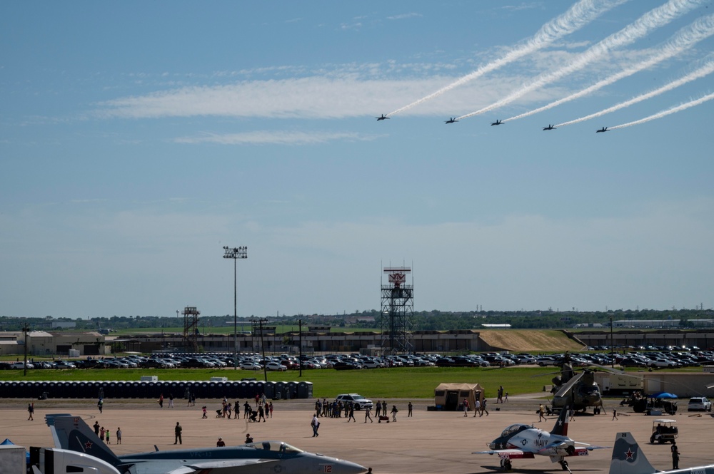 DVIDS Images Wings Over Cowtown Airshow Fort Worth [Image 8 of 9]