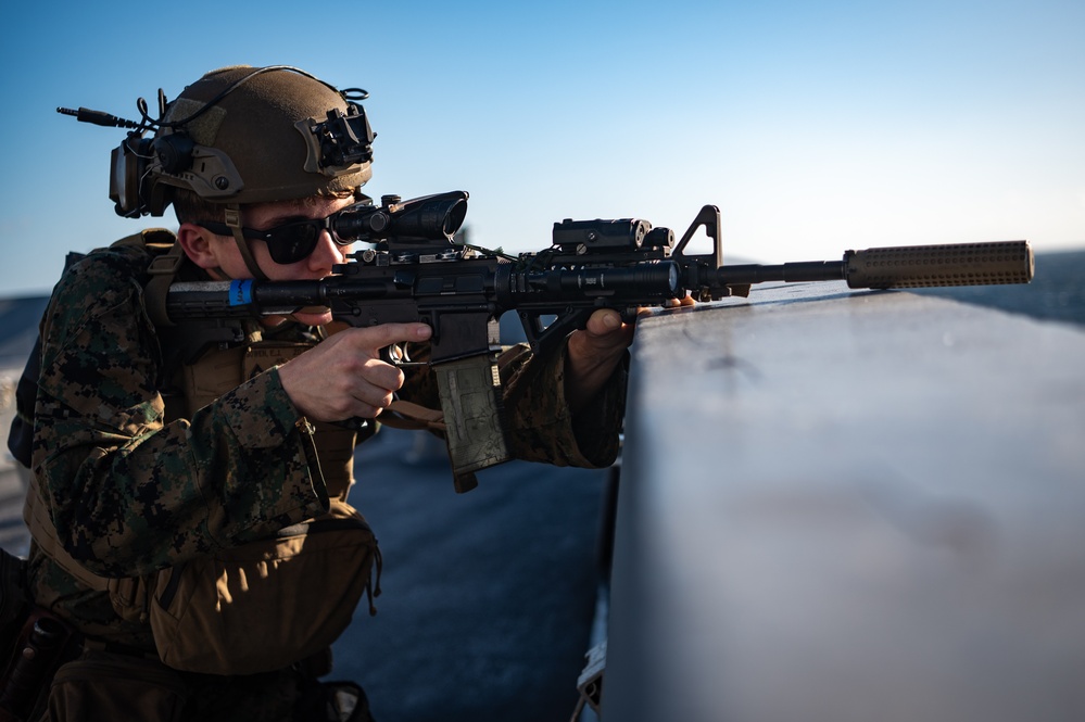 24TH MEU Trains Aboard USS New York (LPD 21)