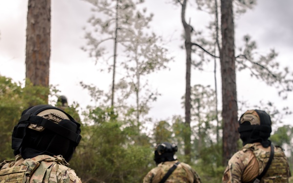 110th SFS simulate enemy engagement during Florida AT