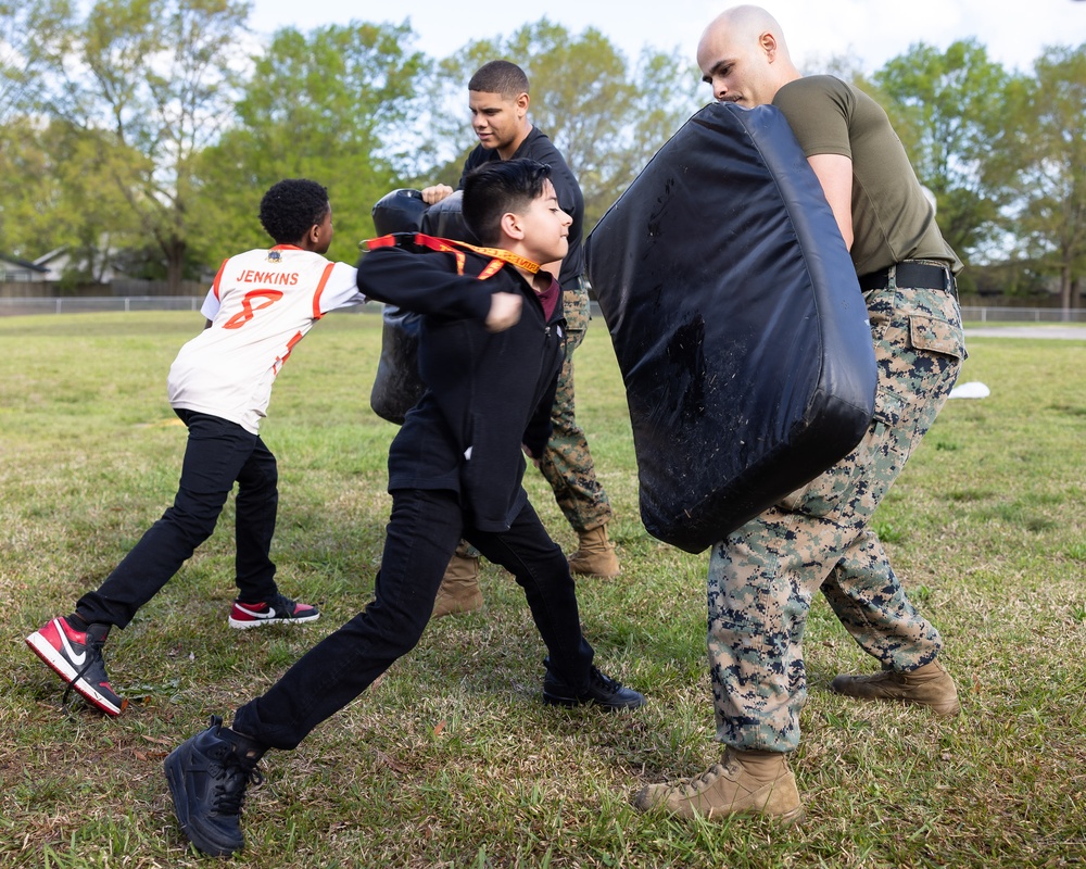 MARFORCOM Marines participate in Career Day at White Oaks Elementary