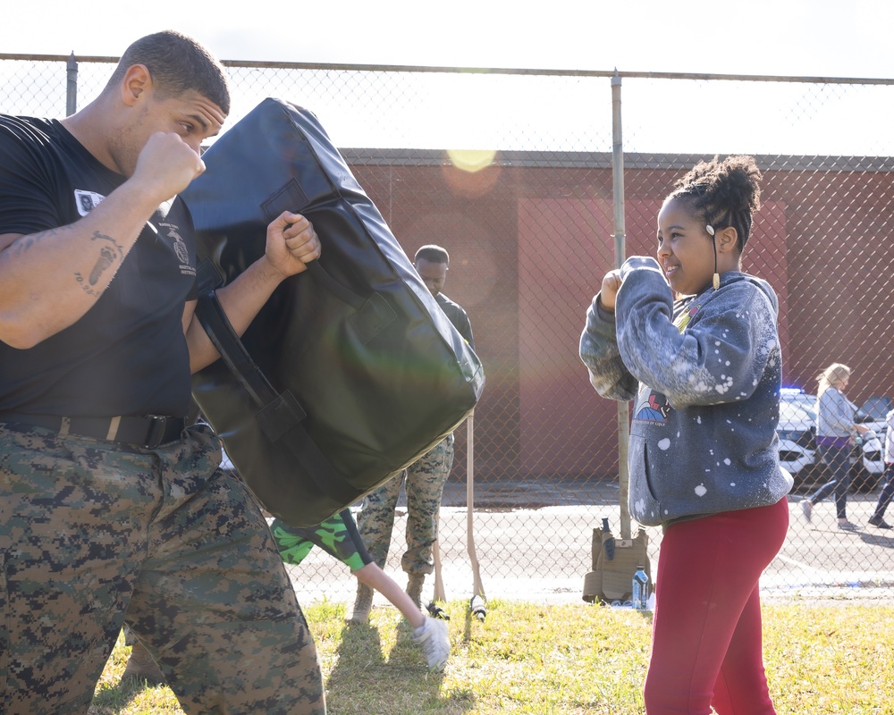 MARFORCOM Marines participate in Career Day at White Oaks Elementary