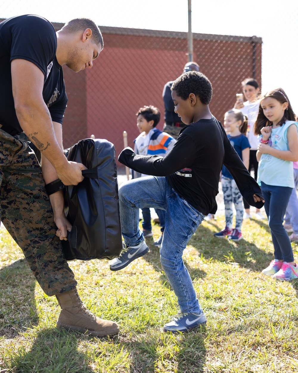 MARFORCOM Marines participate in Career Day at White Oaks Elementary