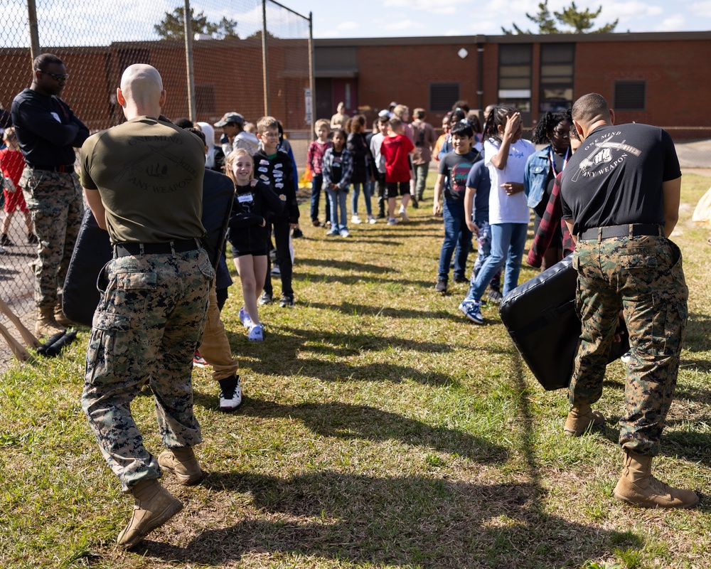 MARFORCOM Marines participate in Career Day at White Oaks Elementary