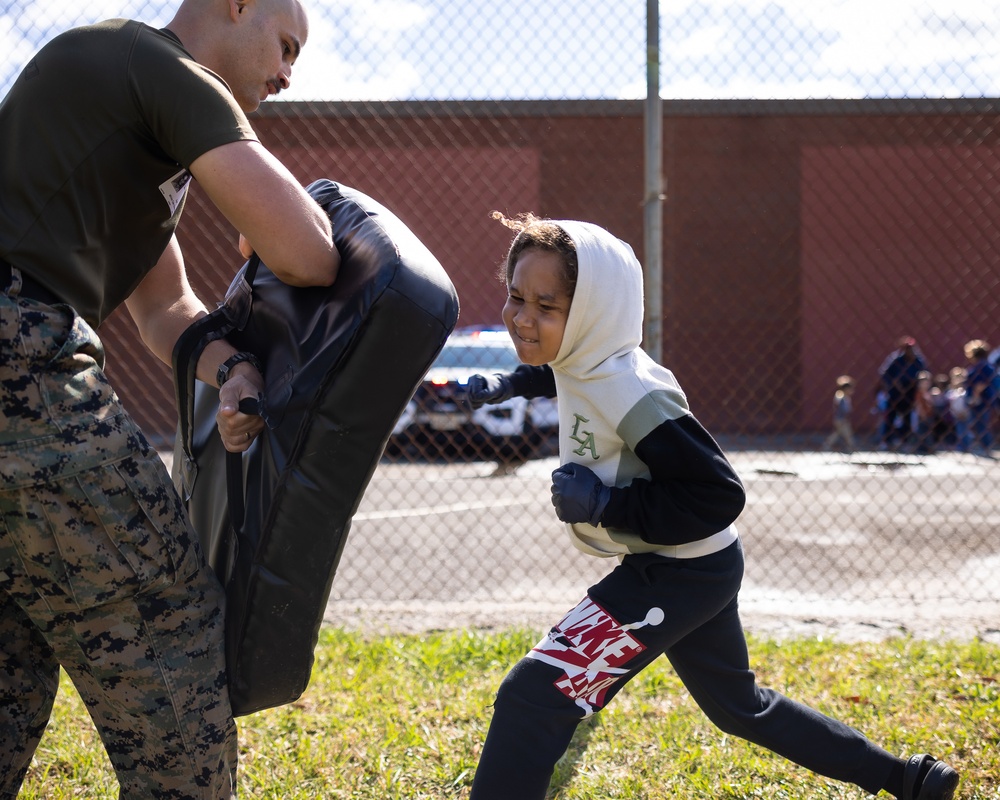 MARFORCOM Marines participate in Career Day at White Oaks Elementary