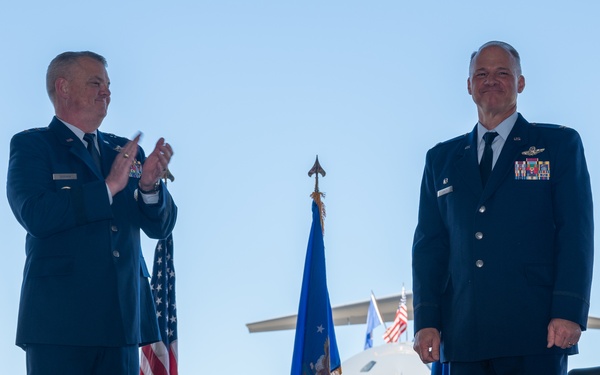 Lanier Assumes Command of 315th Airlift Wing