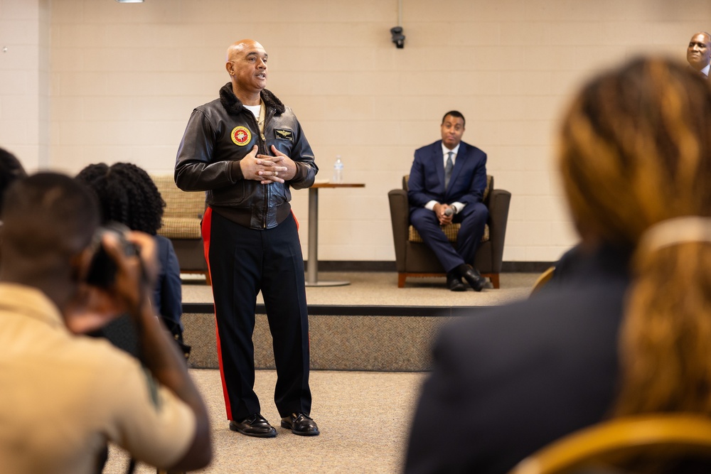 MARFORCOM Commander and Hon. Franklin Parker visit Hampton University