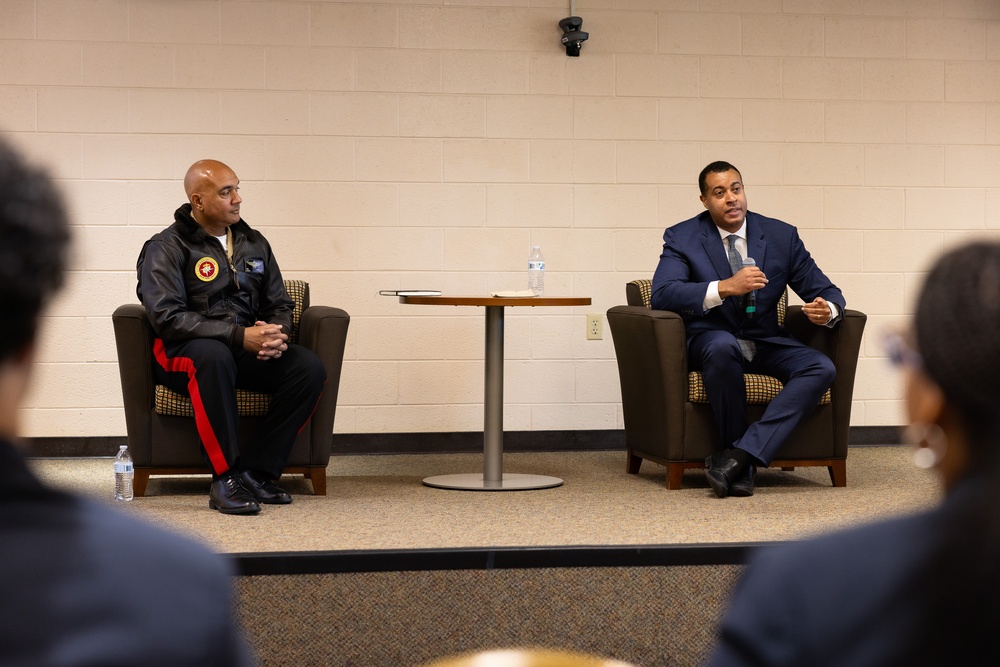 MARFORCOM Commander and Hon. Franklin Parker visit Hampton University