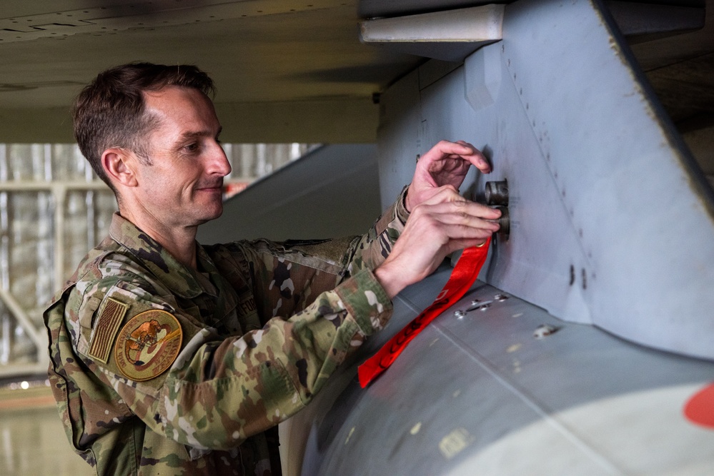 Wild Weasel Walk-Through, Weapons Section