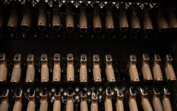 Airmen Qualify on M18 SIG