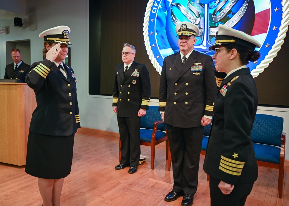 ONI Hosts Navy Reserves Change of Command