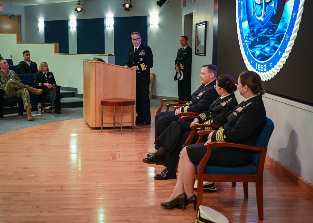ONI Hosts Navy Reserves Change of Command
