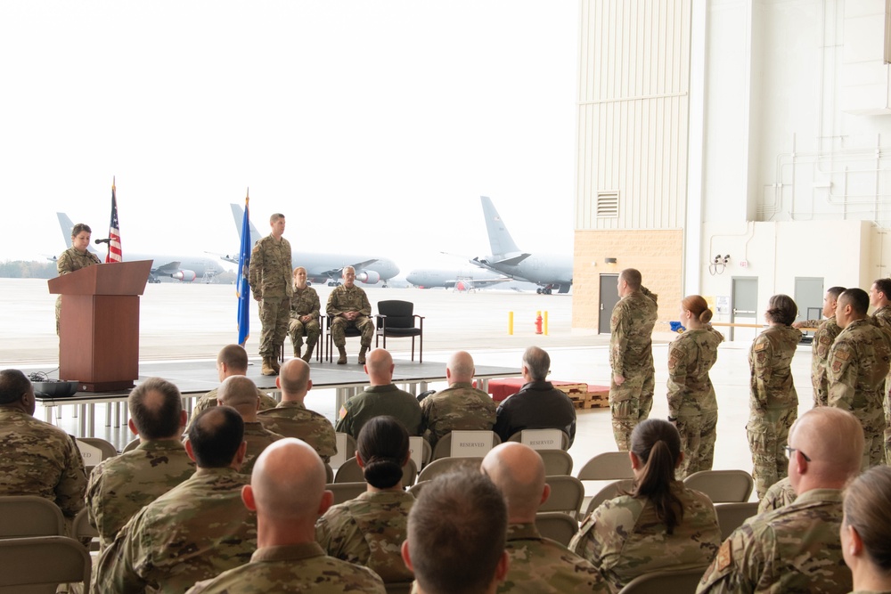 916th Aircraft Maintenance Squadron Change of Command