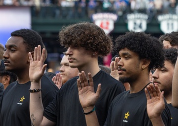 Seattle Mariners' &quot;Salute to Armed Forces&quot; game