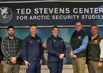 Commanding officer of Coast Guard Cutter Healy visits TSC