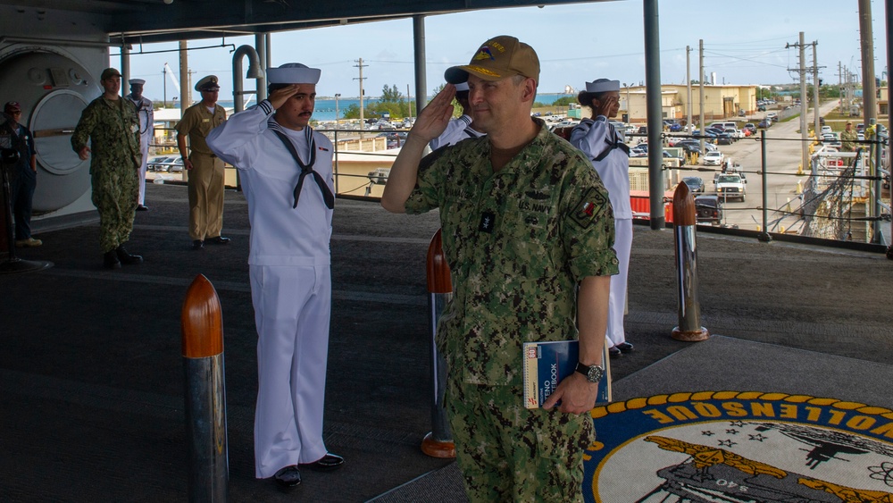 Rear Adm. Chris Cavanaugh, commander, Submarine Group Seven (CSG 7), Visits Frank Cable