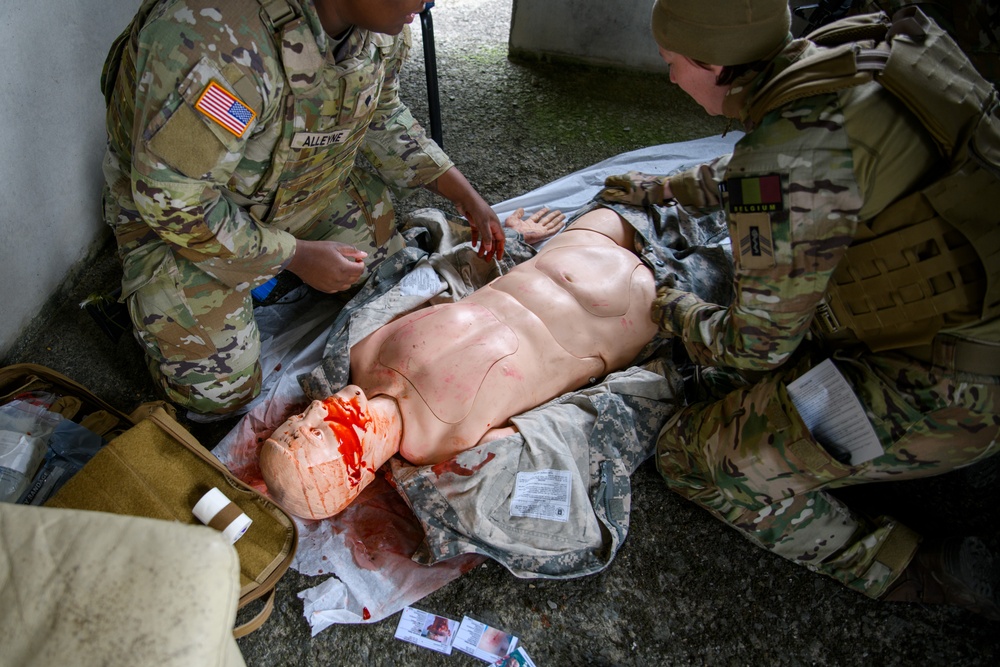 Multinational Tactical Combat Casualty Care training in Chièvres