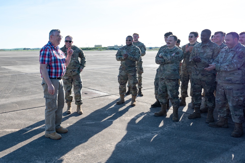 DVIDS - Images - 9 EBS weapons system specialist wins Lt. Gen. Leo ...