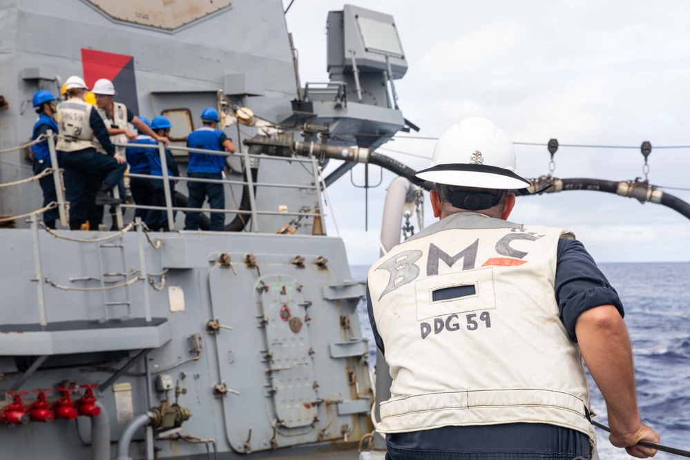 USS Russell (DDG 59) Fueling-at-Sea with USNS John Ericsson (T-AO 194)