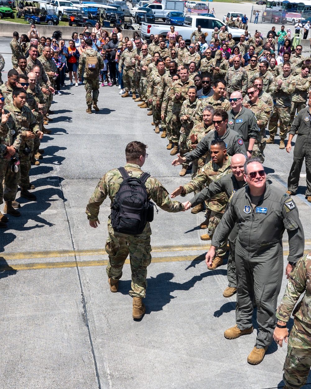 482d Fighter Wing Airmen return from Operation Noble Eagle