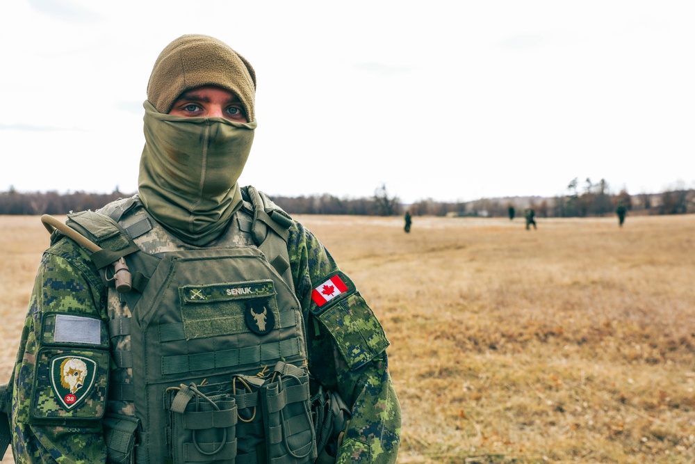 Canadian LSSR Conducts Live-Fire Events at Camp Ripley