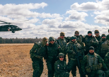 Canadian LSSR Conducts Live-Fire Events at Camp Ripley