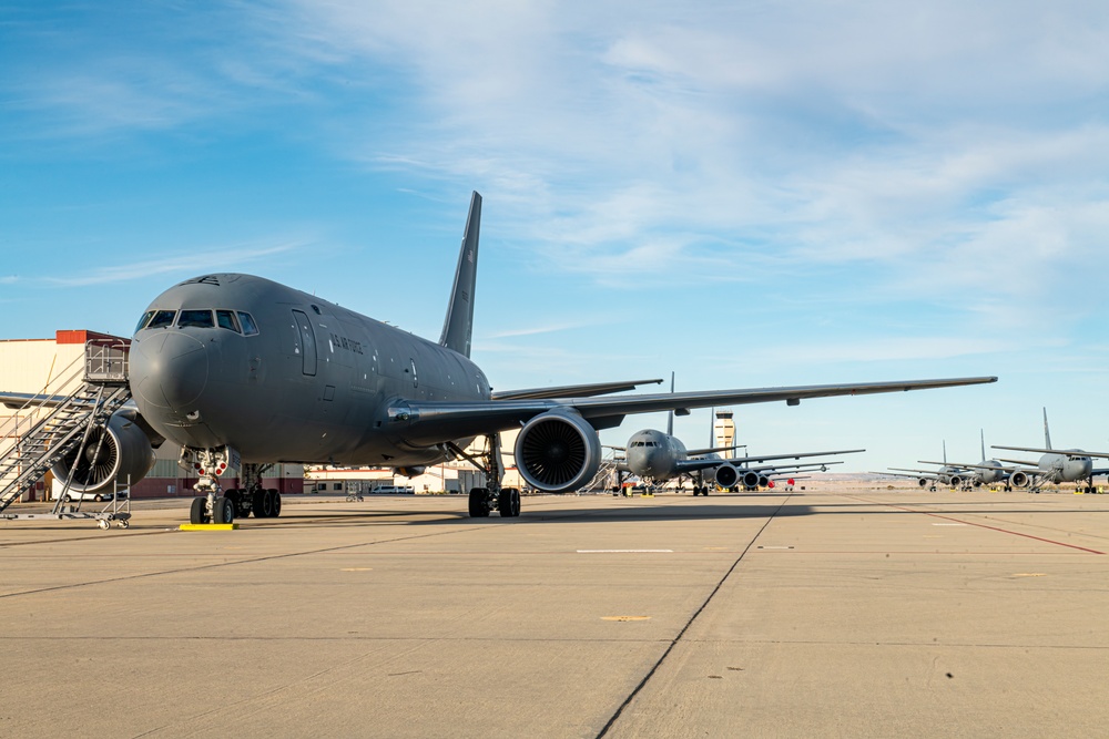 McConnell AFB relocates aircraft to Edwards AFB ahead of severe weather