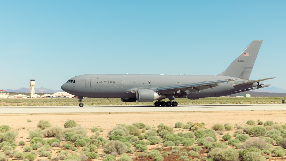 McConnell AFB relocates aircraft to Edwards AFB ahead of severe weather