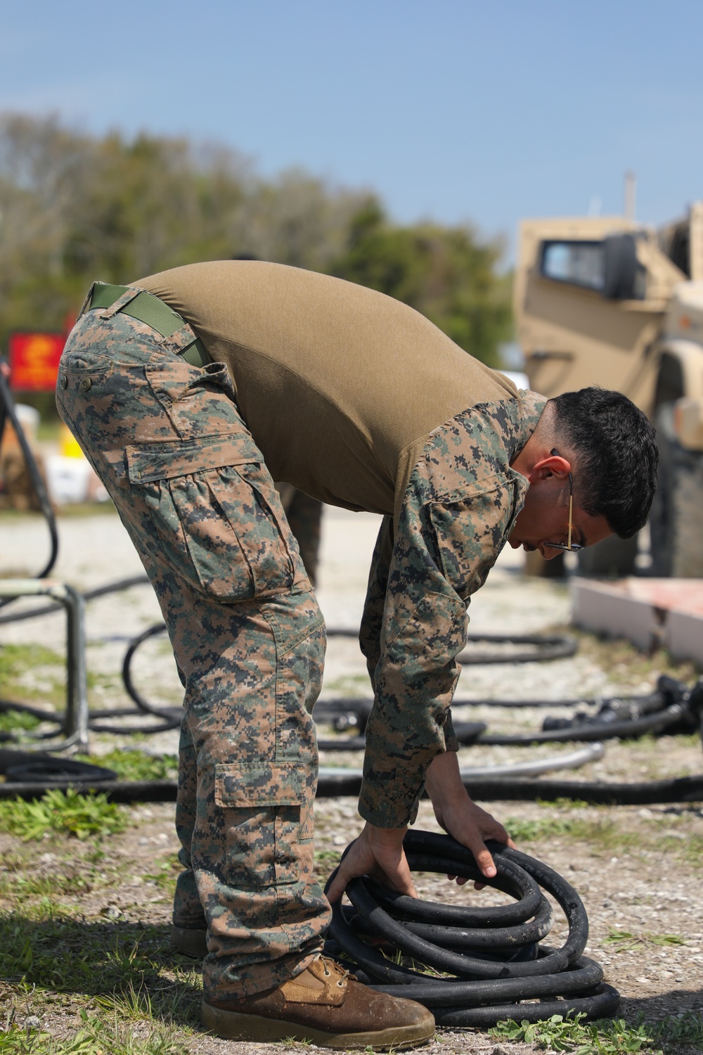 CLB 24 Marines Conduct Water Purification during COMPTUEX