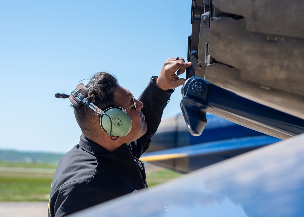 The Blue Angels’ perform at the Wings Over Solano Airshow